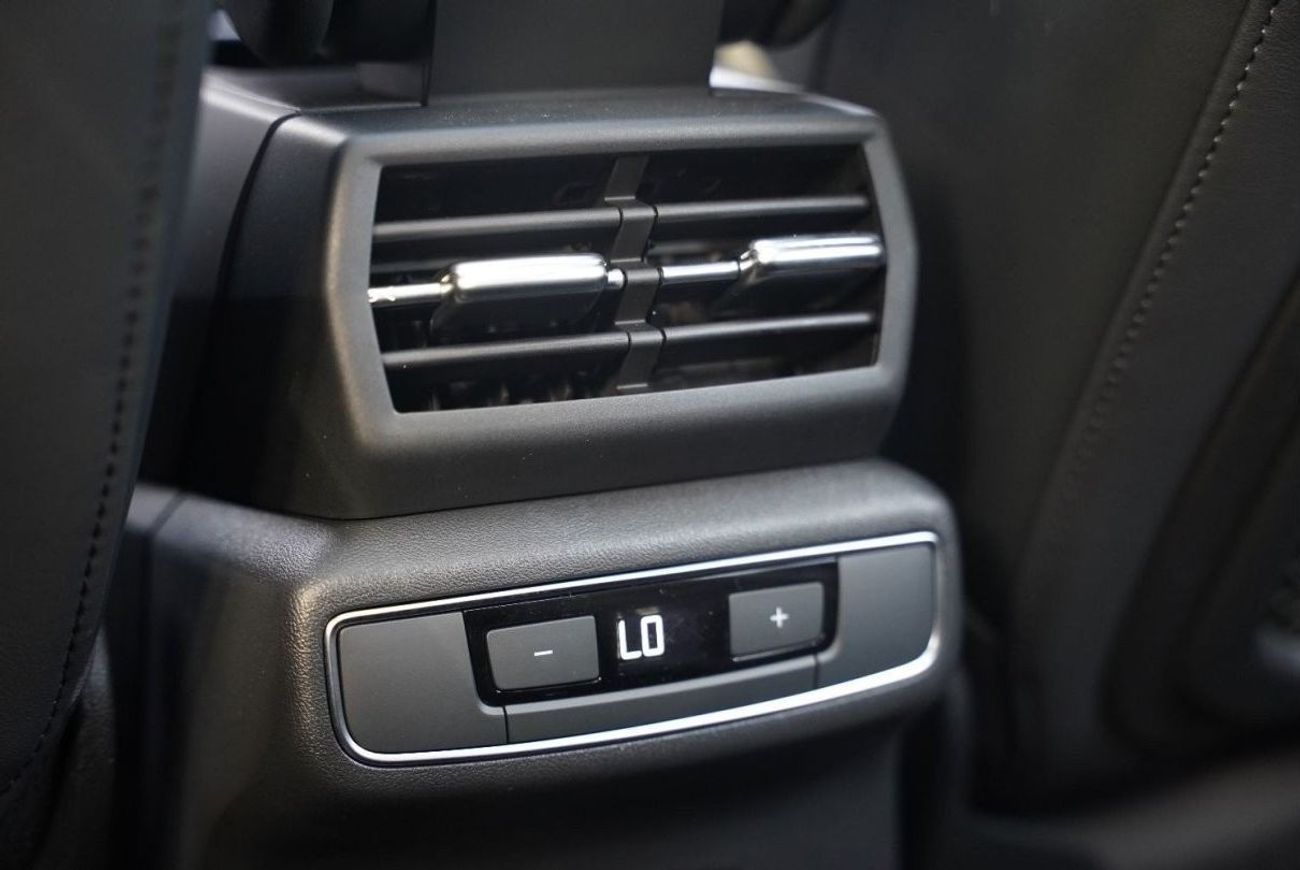 Audi Q4 2024 Audi Q4 40 e-tron SUV RWD 0Km