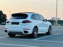 Porsche Cayenne PORSCHE CAYENNE GTS V8 MODEL 2016 FULL OPTION