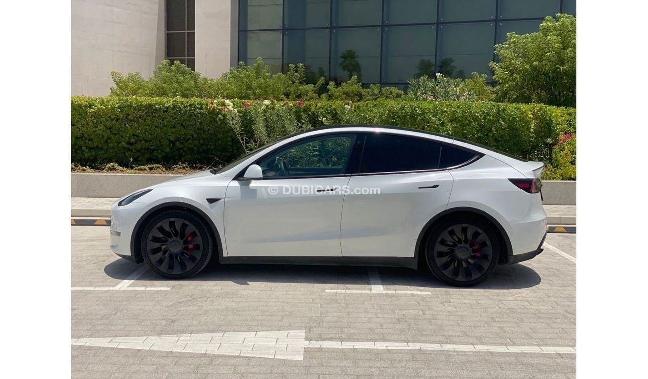 Tesla Model Y Tesla Model Y Performance Dual Motor Enhanced Auto Pilot 2022 GCC Under Warranty