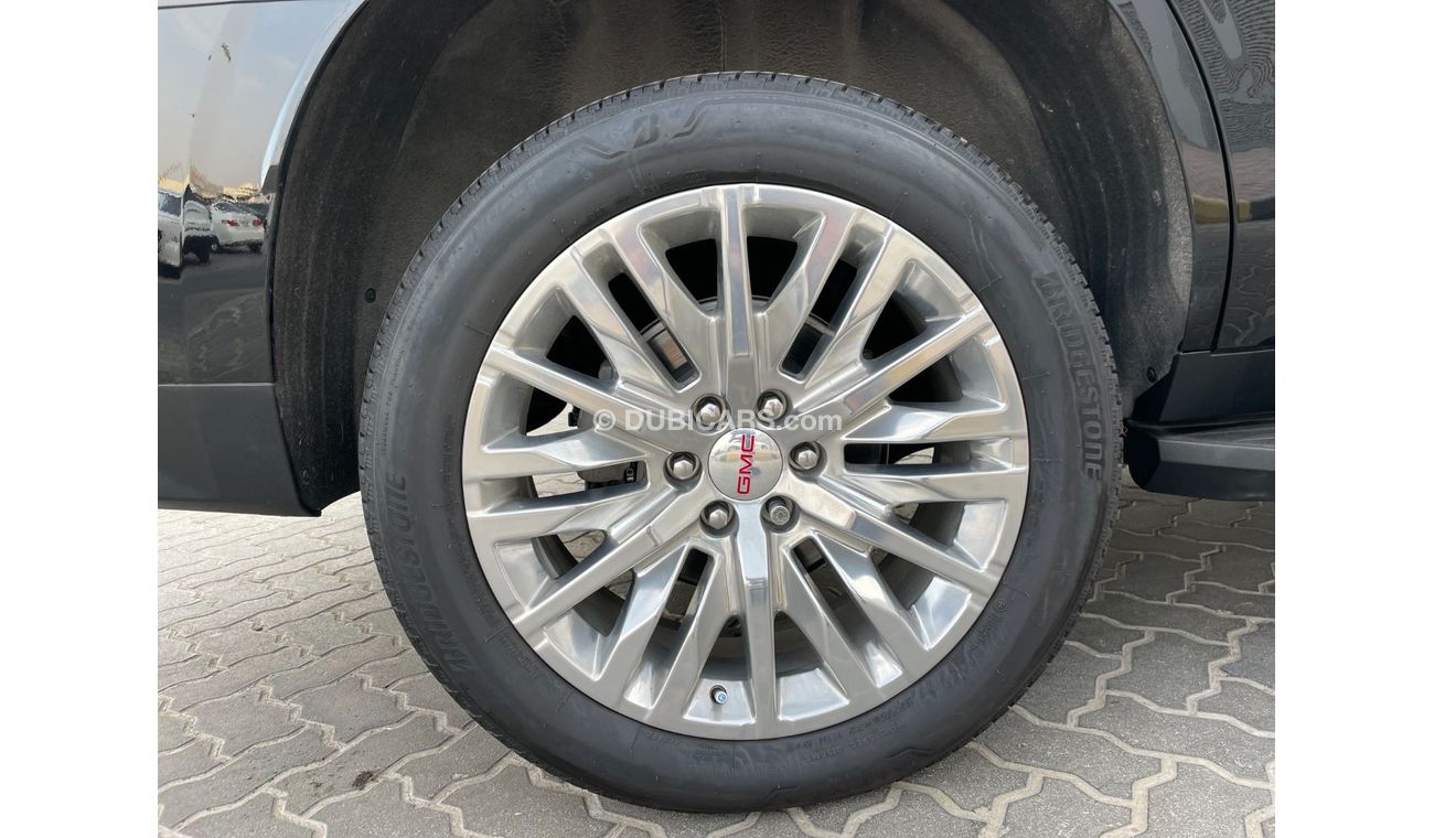 جي أم سي يوكون Canadian importer SLT