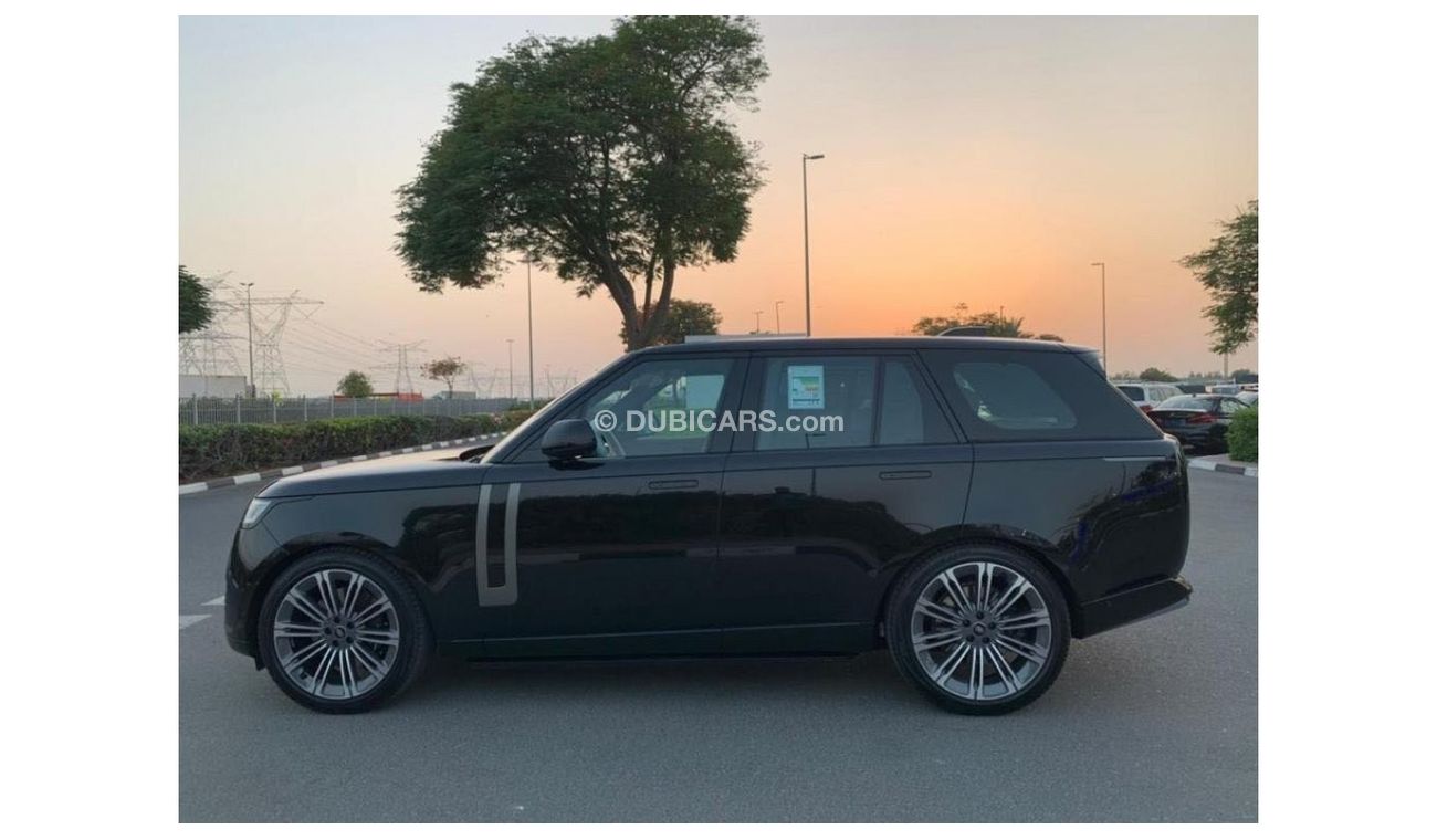 Land Rover Range Rover 23 INCH RIMS BRAND NEW GCC SPEC UNDER WARRANTY AND SERVICE