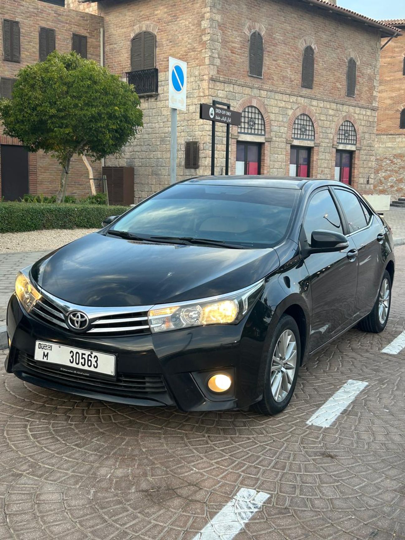 تويوتا كورولا SE+ TRD 2.0L