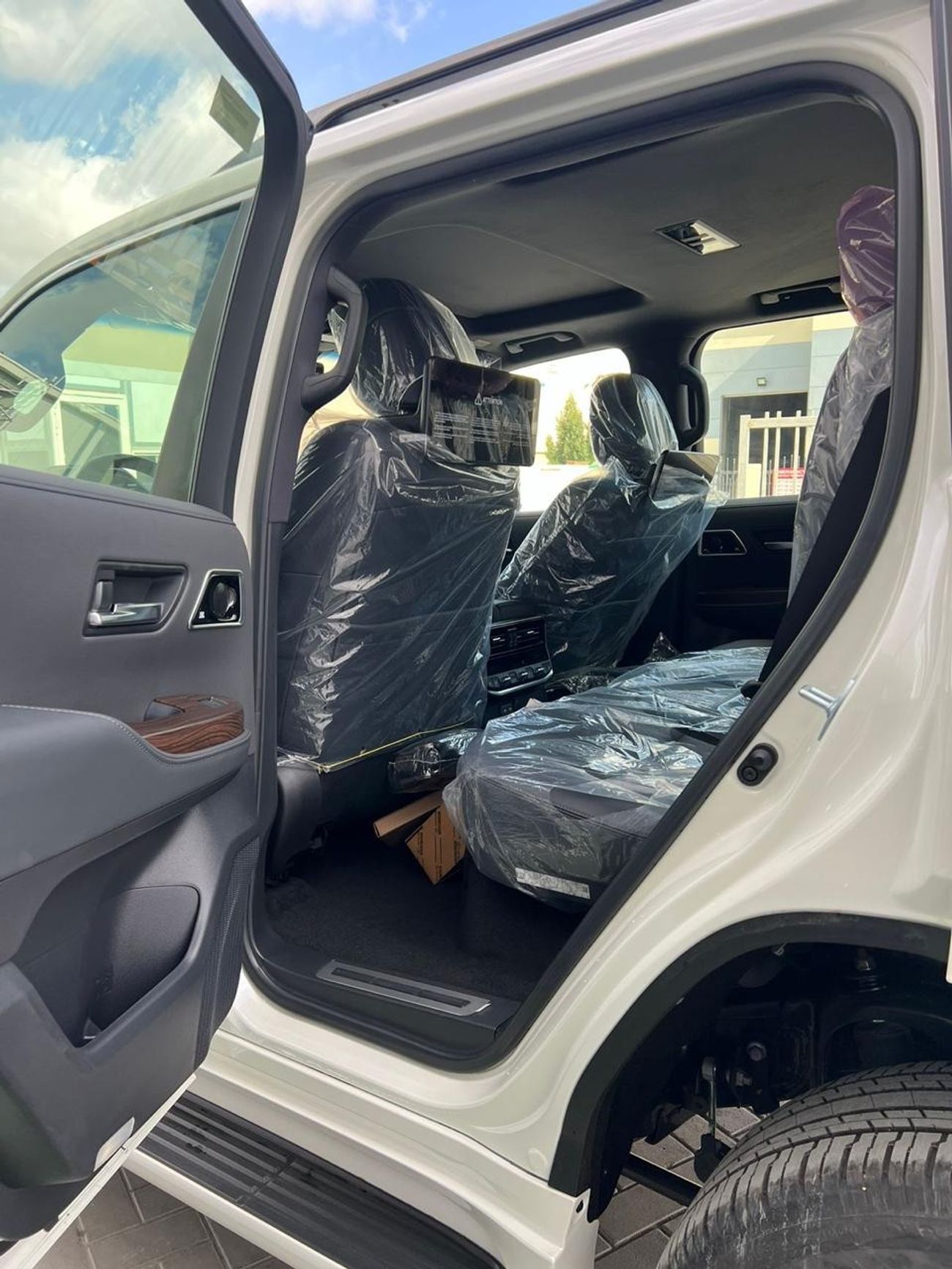 Toyota Land Cruiser 3.3L AUTO DIESEL VX+ 7-SEATER 2023MY