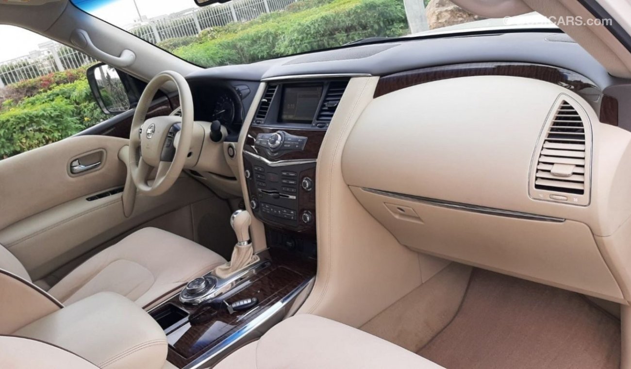 نيسان باترول SE PLATINUM V8 - 2014 - GCC - UNDER WARRANTY - IMMACULATE CONDITION