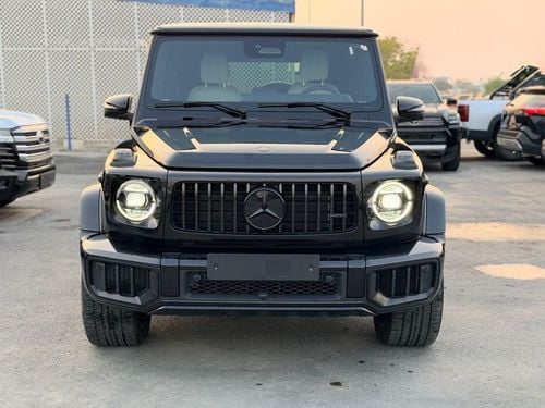 مرسيدس بنز G 63 AMG ستاندارد مرسيدس G63 موديل 2026، بمواصفات أوروبية، لون أسود وبيج