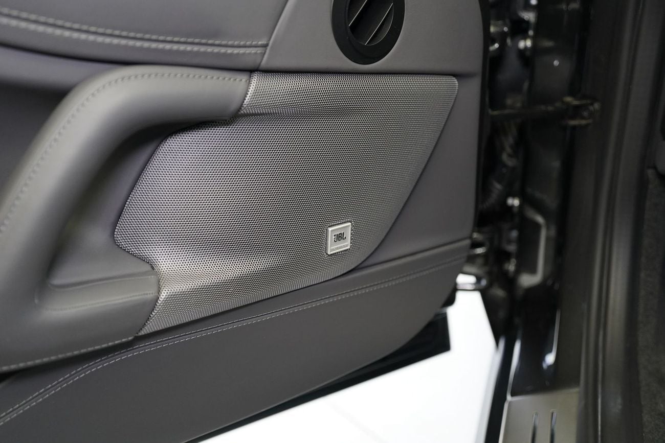 Ferrari GTC4 Lusso V12