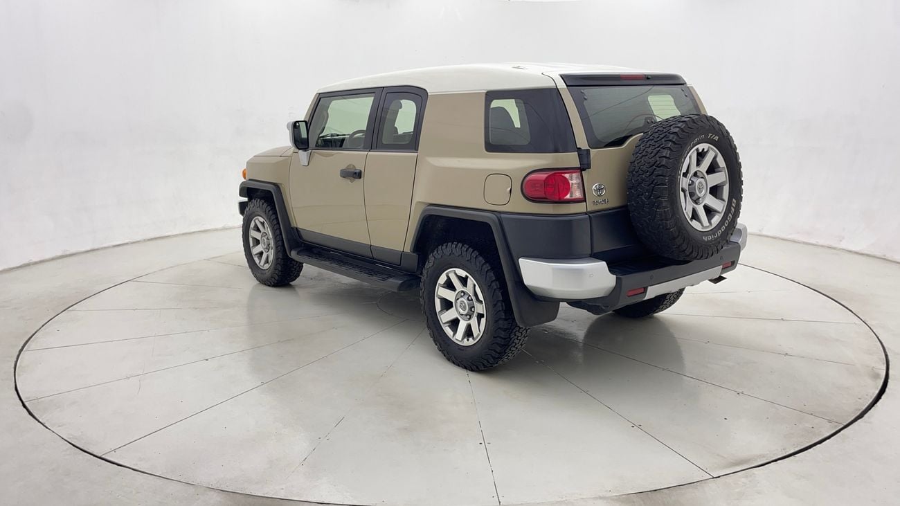 Toyota FJ Cruiser GXR 4.0L A/T 2021 GXR | AED 1793/Month | 0 DP | 30 Day Return | Warranty | Service History