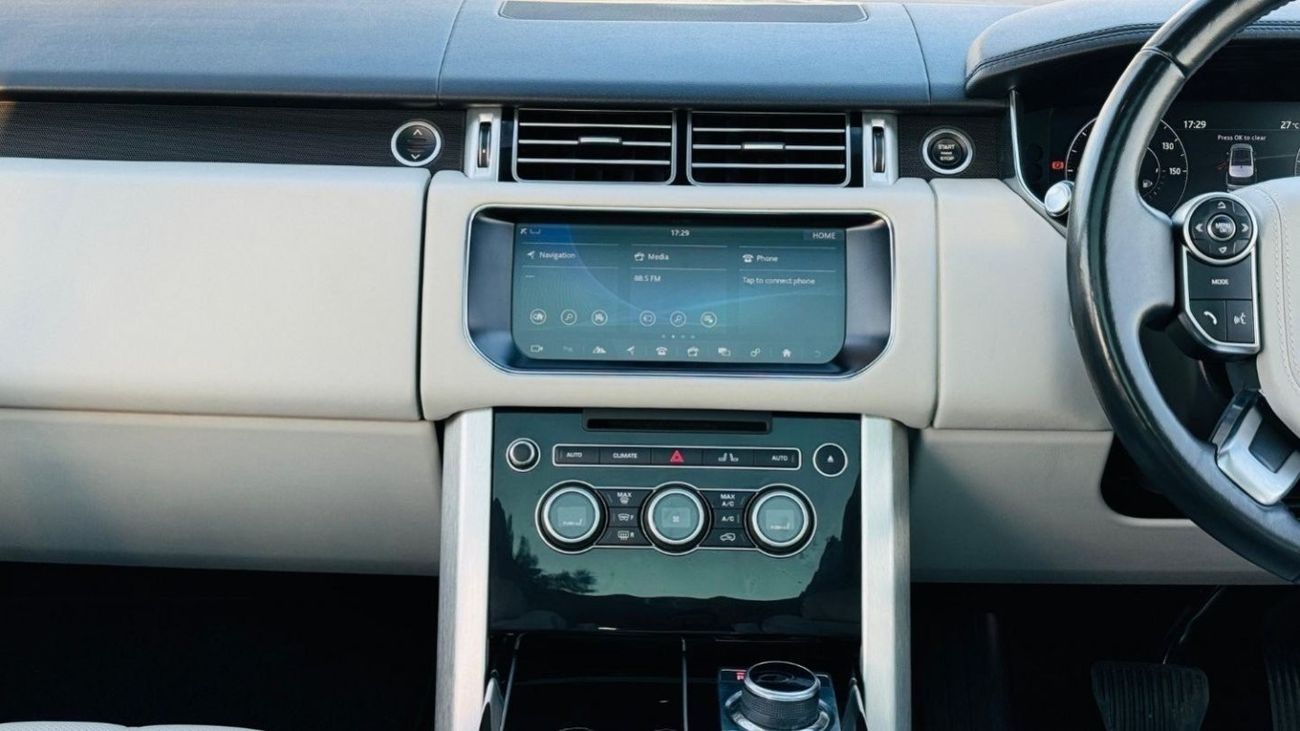 Land Rover Range Rover LUXURY WHITE INTERIOR | PANORAMIC ROOF | 4WD | RHD | 2017