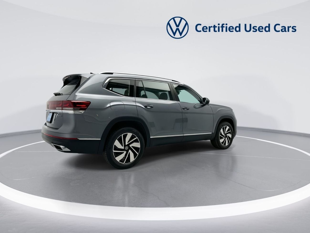 Volkswagen Teramont COMFORTLINE Teramont Comfortline 2L Facelift 2 | Ex-Demo Car| Premium 7-Seater | Panoramic Sunroof | Digital Coc