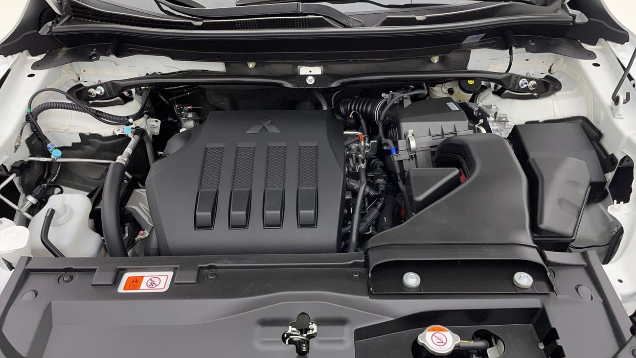 Mitsubishi Eclipse Cross GLS MIDLINE 1.5 | Zero Down Payment | Home Test Drive