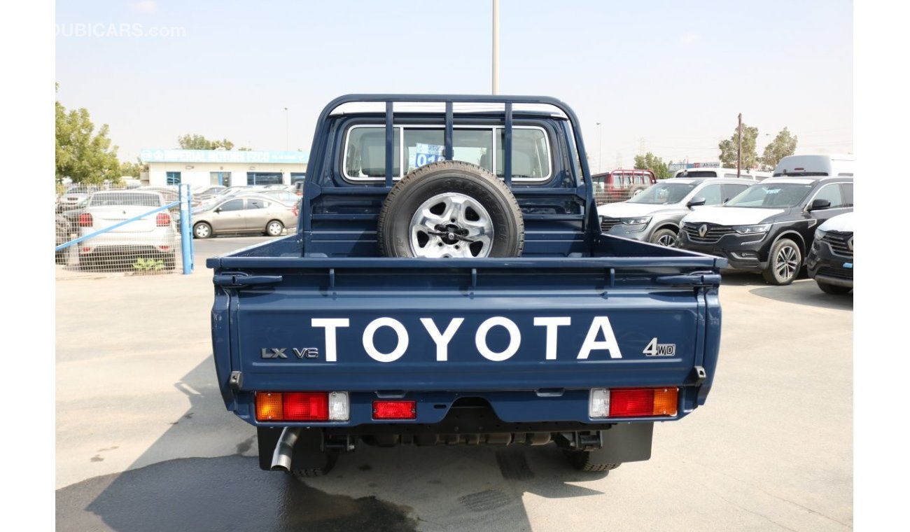 Toyota Land Cruiser Pick Up 4.0L LX V6 DUAL CABIN WITH SNORKEL, WINCH USB POWER SOCKETS