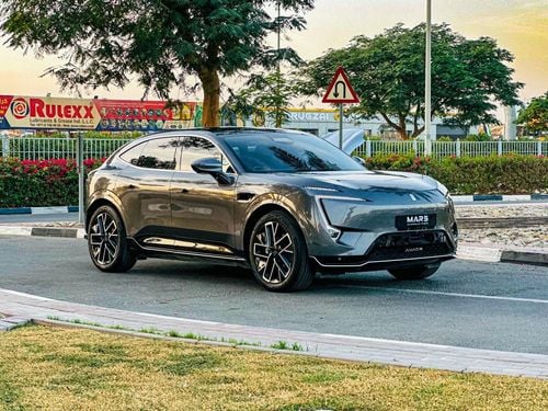 Avatr 11 Performance AWD 2024 Avatr 11 AWD Performance | 90 kWh | Range (580 Km) | 572 Hp | Law Mileage ( 13,