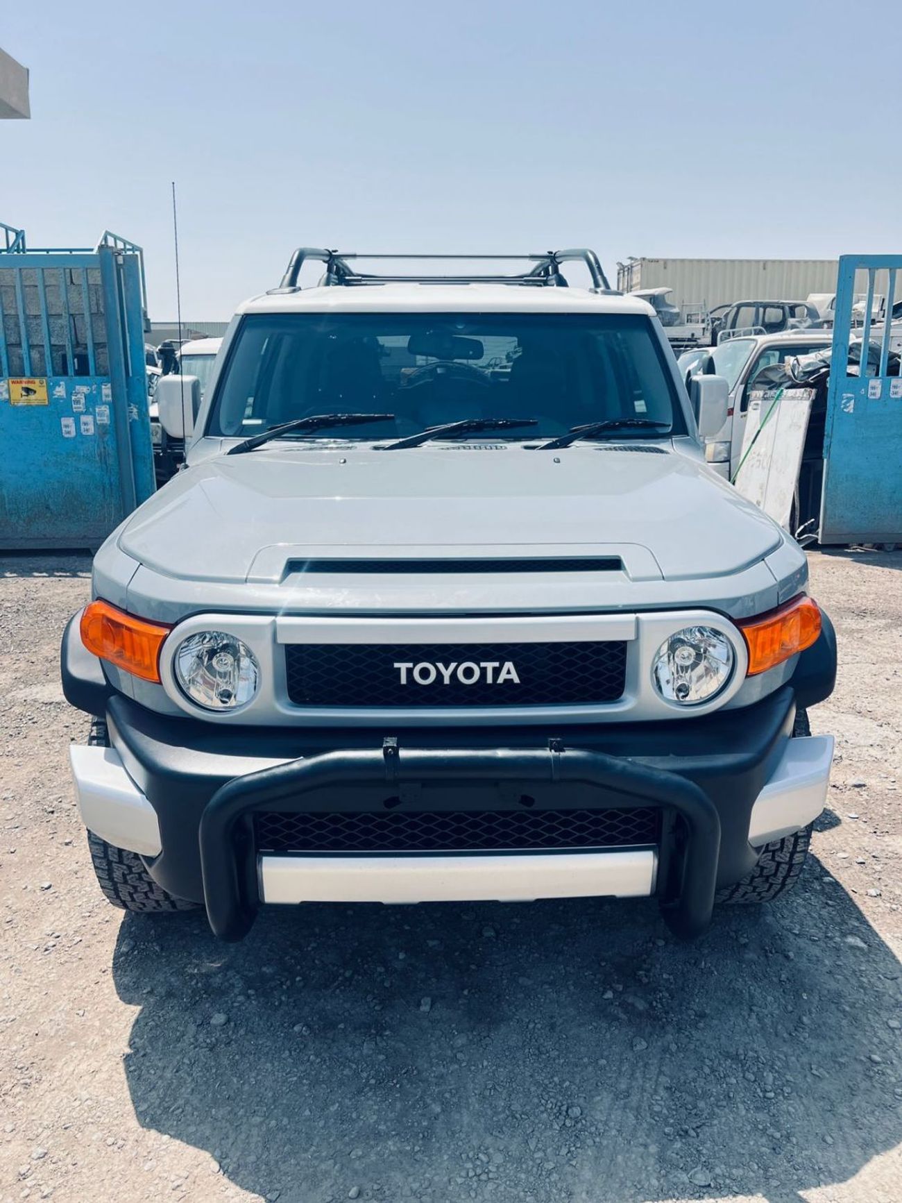 Toyota FJ Cruiser Petrol 4.0 Liter White Color Right Hand Drive