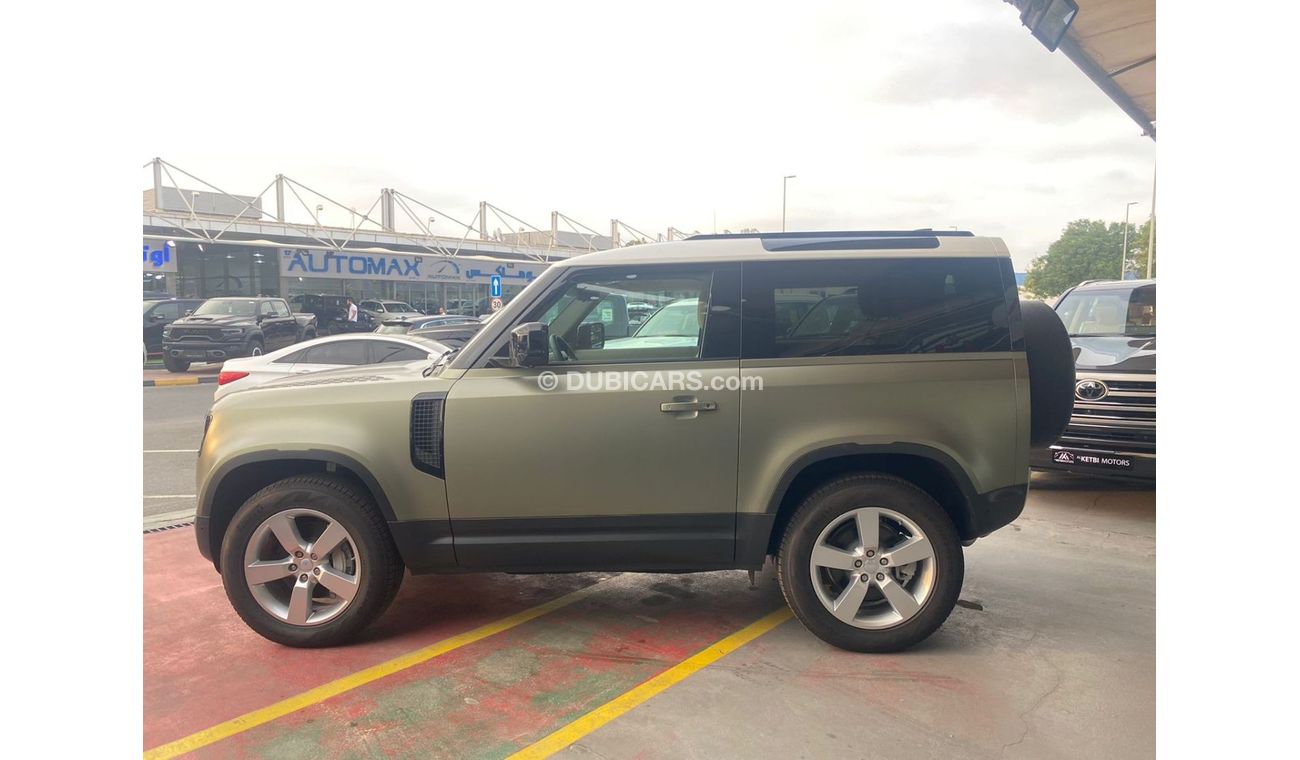 Used Land Rover Defender FIRST EDITION 2021 for sale in Dubai - 499203