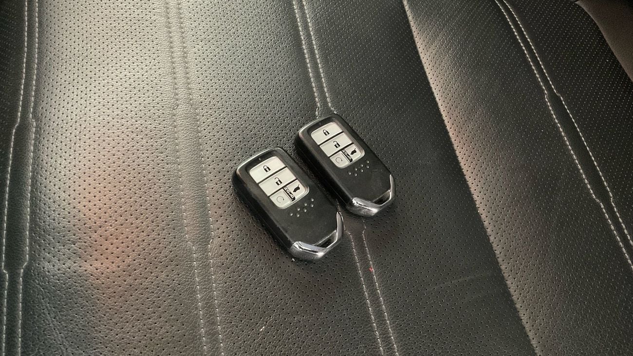 هوندا سي آر في Touring | upto AED 20,000 Ramadan Discount | شامل الضمان | 0 ﺪﻔﻋﺓ ﺃﻮﻟﻯ