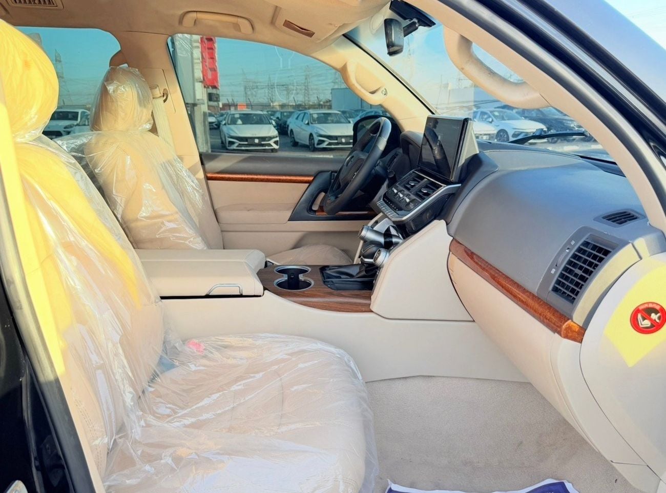 تويوتا لاند كروزر GXR 4.6L