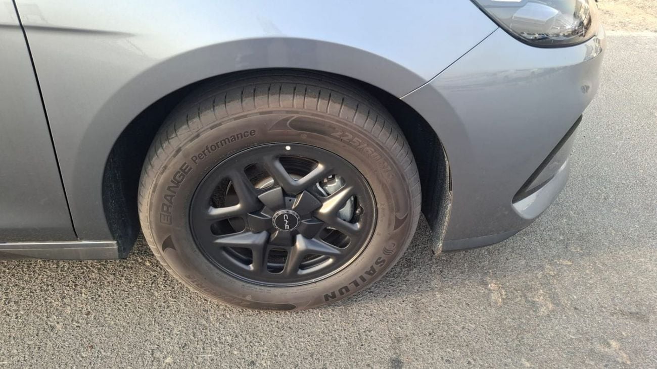 بي واي دي سيل 05 DM-i 2025 BYD SEAL 05 DMI  (Export Price 50000 Aed)