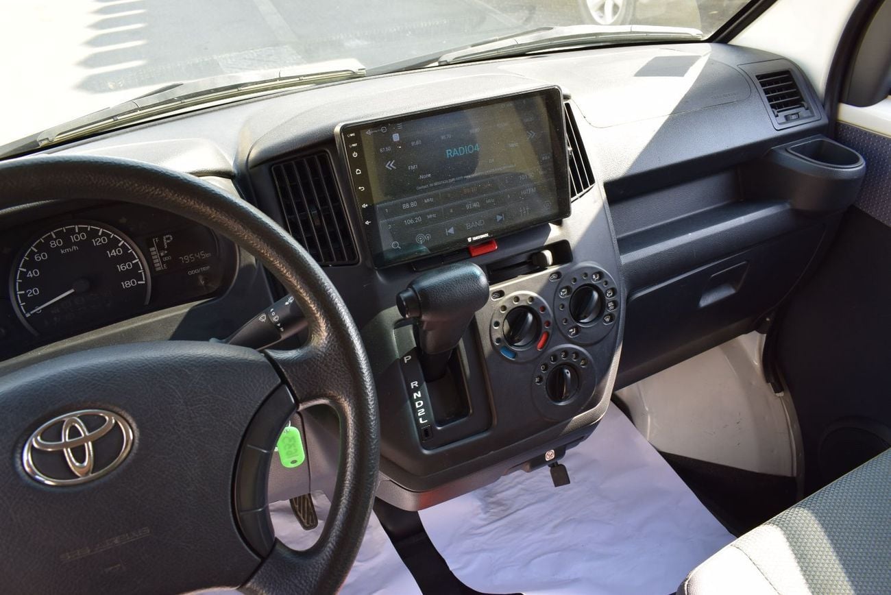 Toyota Lite Ace Chiller Van