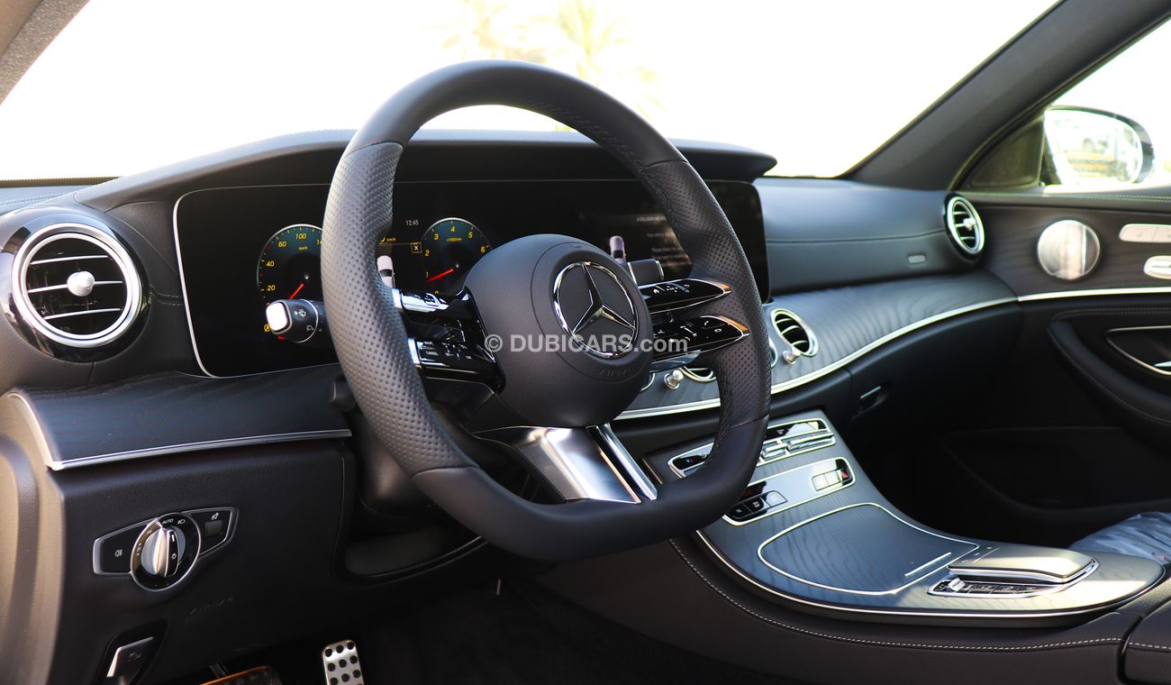 Mercedes-Benz E200 AMG MY2022 Night Package