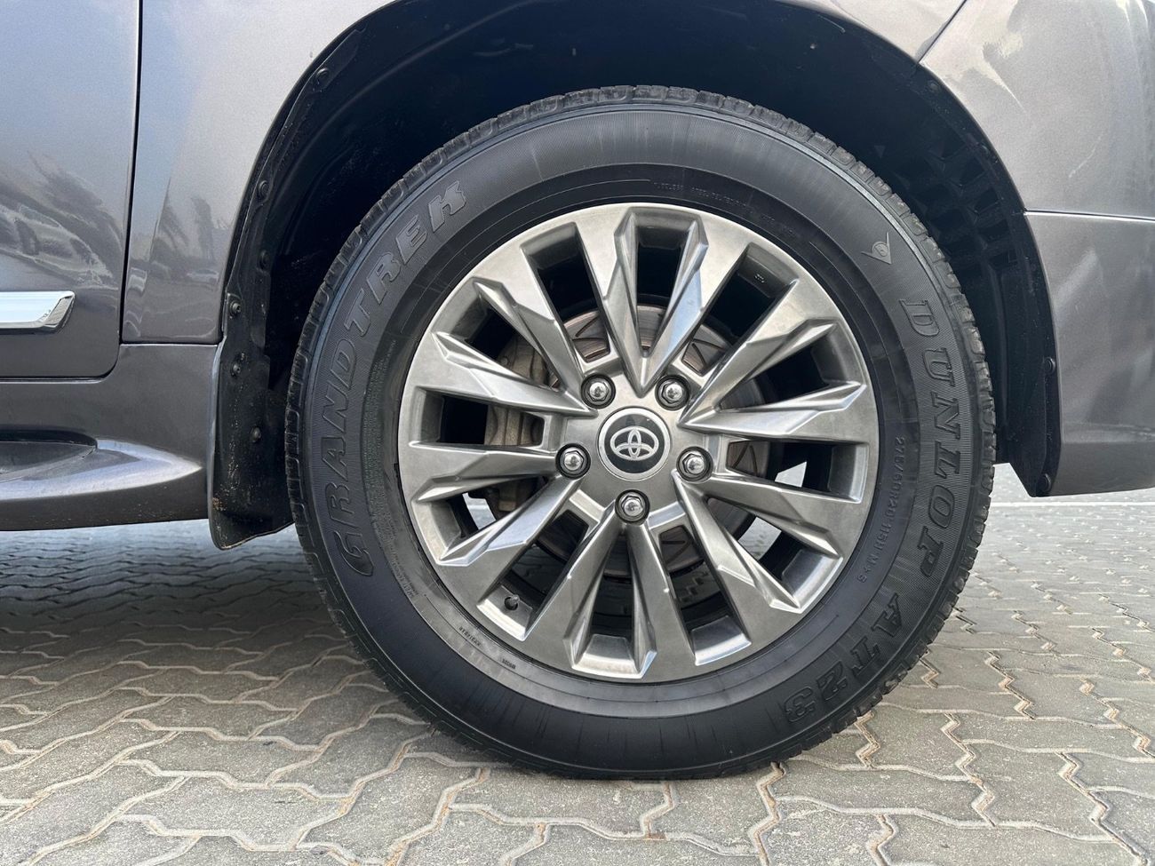 Toyota Land Cruiser Sahara Full Option Exported from Australia