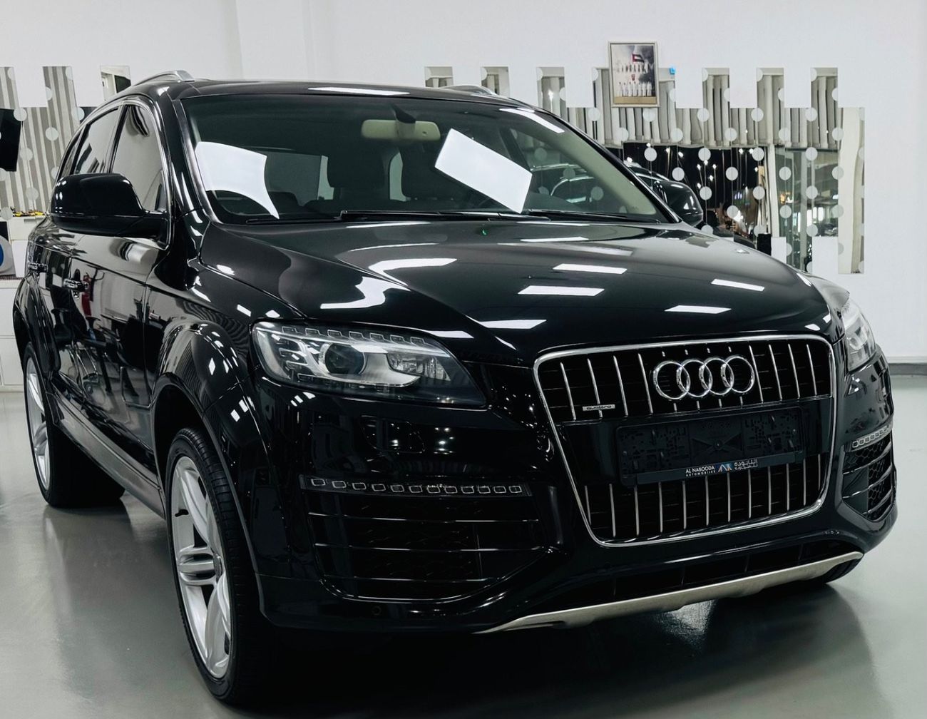 Audi Q7 TFSI quattro S-Line GCC .. FSH .. V6 .. S line .. Top Range .. Perfect Condition