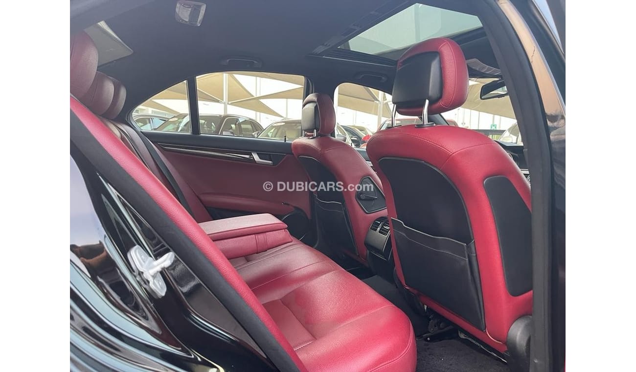 Mercedes-Benz C 300 Std Mercedes C300_2012_Excellent_Condition _Full option