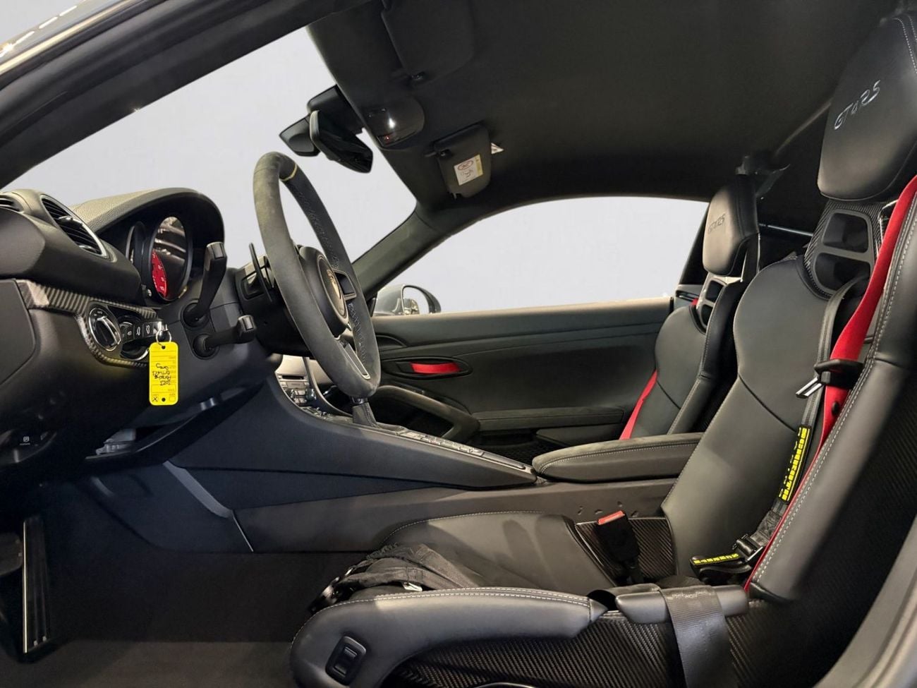 Porsche 718 Cayman AED 11,180 P.M | 0% DOWN PAYMENT | PORSCHE 718 CAYMAN GT4 RS | 4.0L NATURALLY ASPIRATED | 2023 | GCC