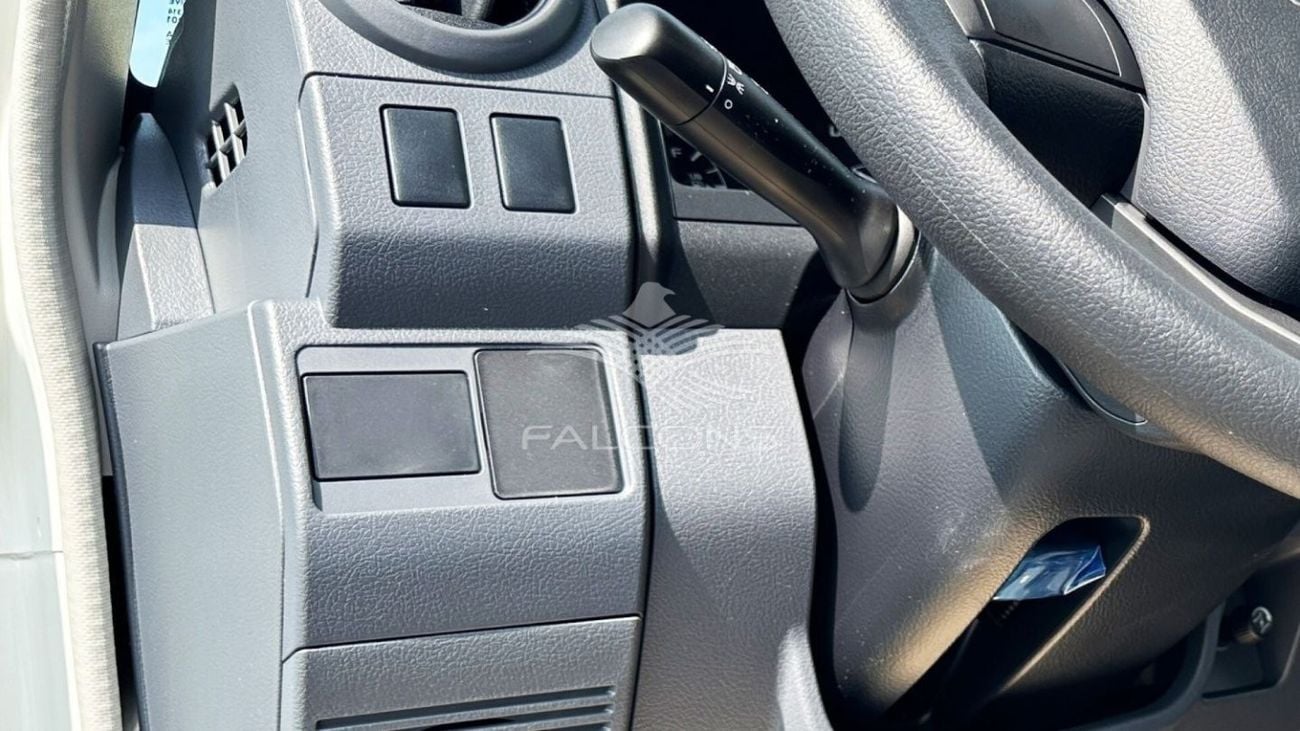 تويوتا لاند كروزر 70 Toyota/LC78 DSL 4.2L MT/0AEH2 13 seater