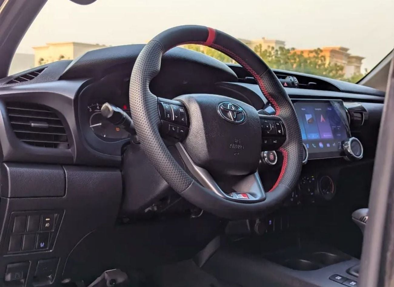 تويوتا هيلوكس Toyota Hilux GR sports 2021Model Facelifted 2025 2.7 v4 petrol Engine Colour Black push start Transm