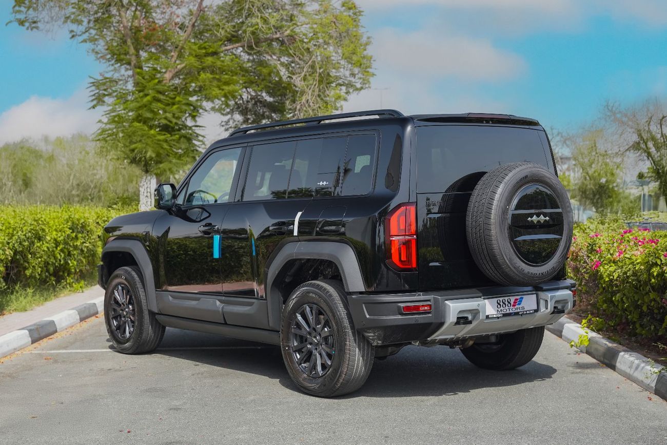 بي واي دي ليوبارد 5 2025 BYD Leopard 5 Pilot Edition R18 Black in Green 0Km