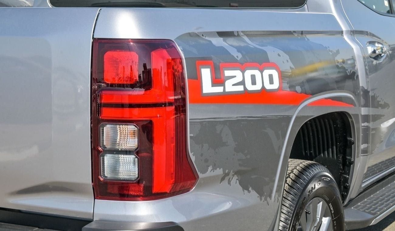 Mitsubishi L200 Brand New Mitsubishi L200 2025 For Export Only ! 2.5L 4WD Diesel GLS | A/T | Silver/Black |L200-GLS-