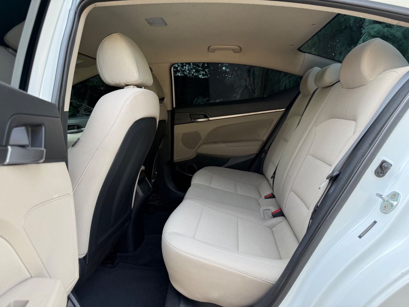 Hyundai Elantra GL 2.0L