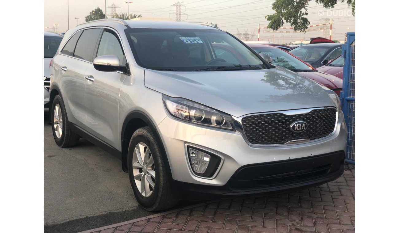 Kia Sorento 2.4L LX/L, GDI EDITION, REAR CAMERA, ALLOY RIMS 17'', POWER SEATS, REAR AC, LOW MILAGE, LOT-664