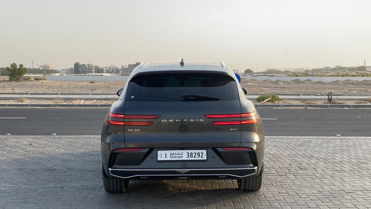 Genesis GV70 2.5T Premium AWD