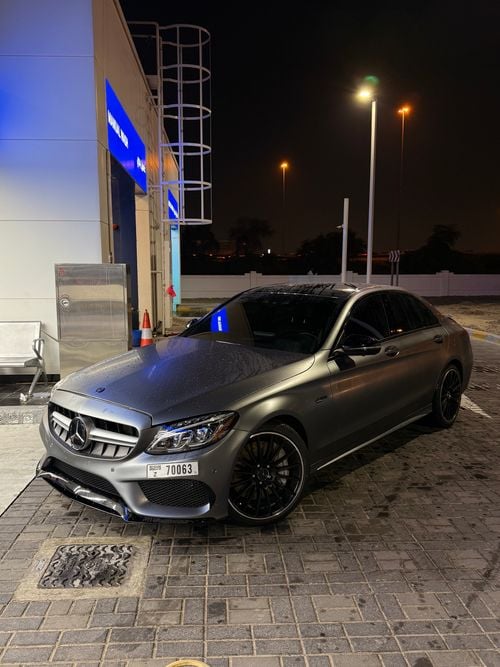 مرسيدس بنز سي 43 ايه ام جي