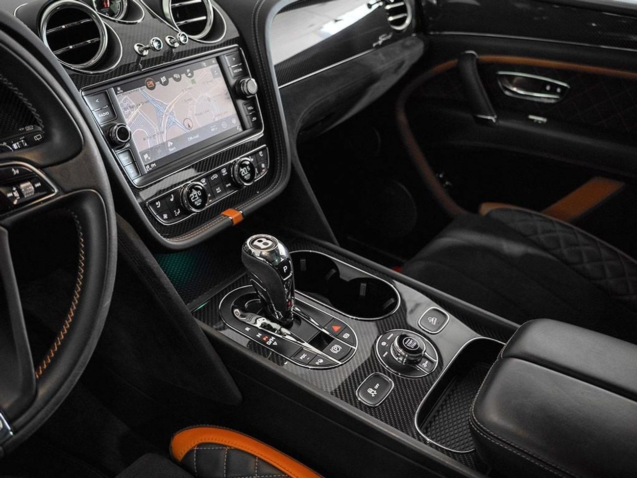 Bentley Bentayga 2020 Bentley Bentayga Speed 6.0L W12 / Colour PPF