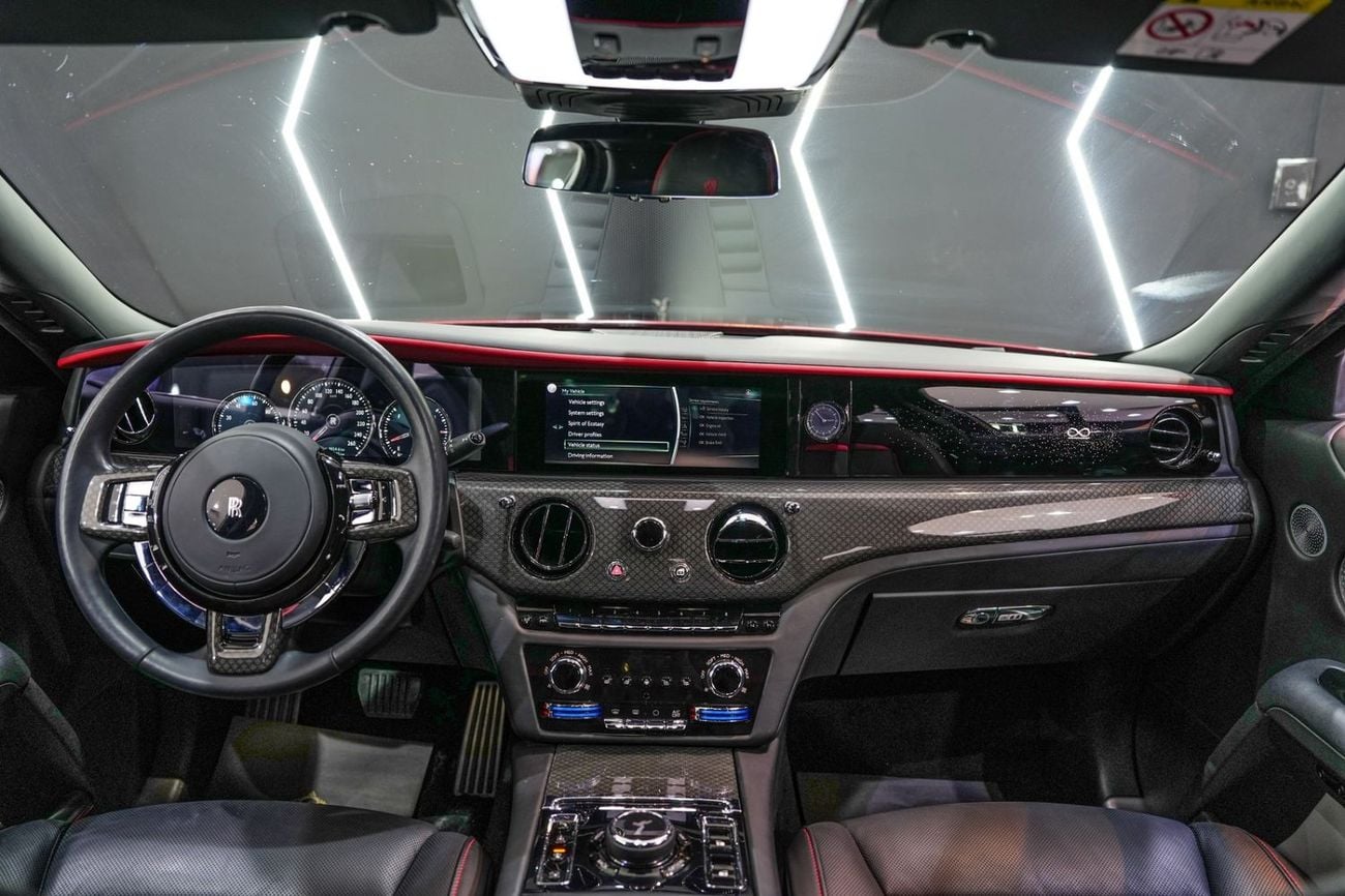 Rolls Royce Ghost 2022 Ghost Black Badge, Entertainment Display, Starlight, Bespoke Audio, GCC Specs!!