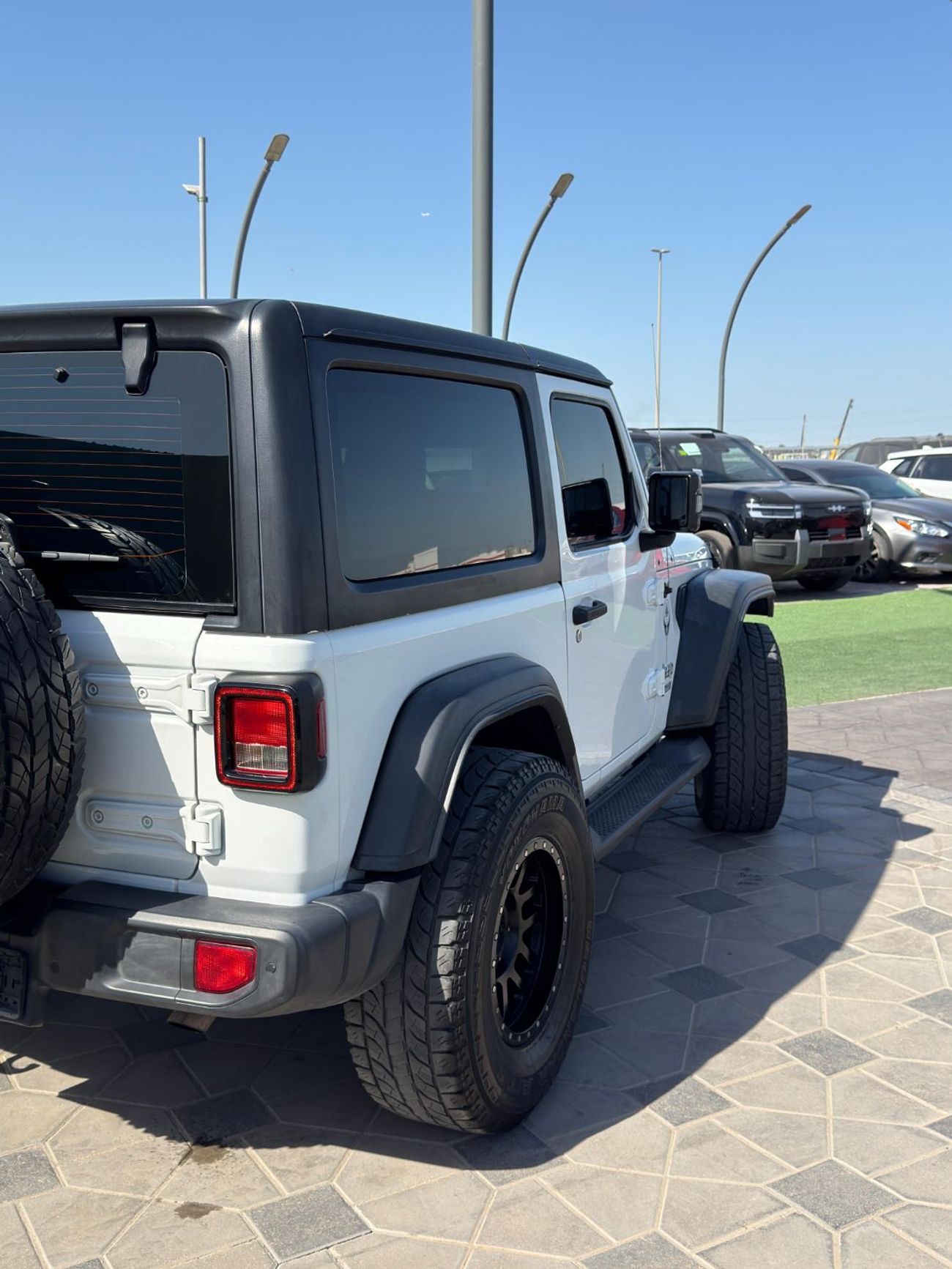 Jeep Wrangler Unlimited Sport 3.6L A/T
