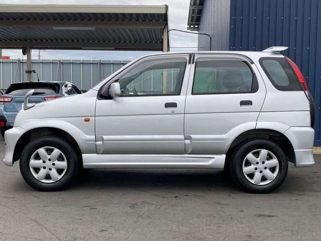 Toyota Cami exterior - Side Profile