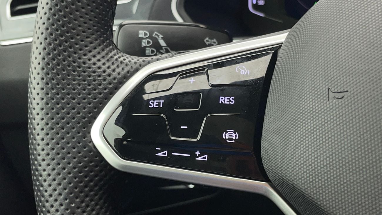 فولكس واجن تيجوان R LINE 2 | بدون دفعة مقدمة | اختبار القيادة في المنزل