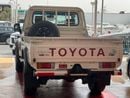 تويوتا لاند كروزر بيك آب Std 4.0L Single Cab Utility AWD