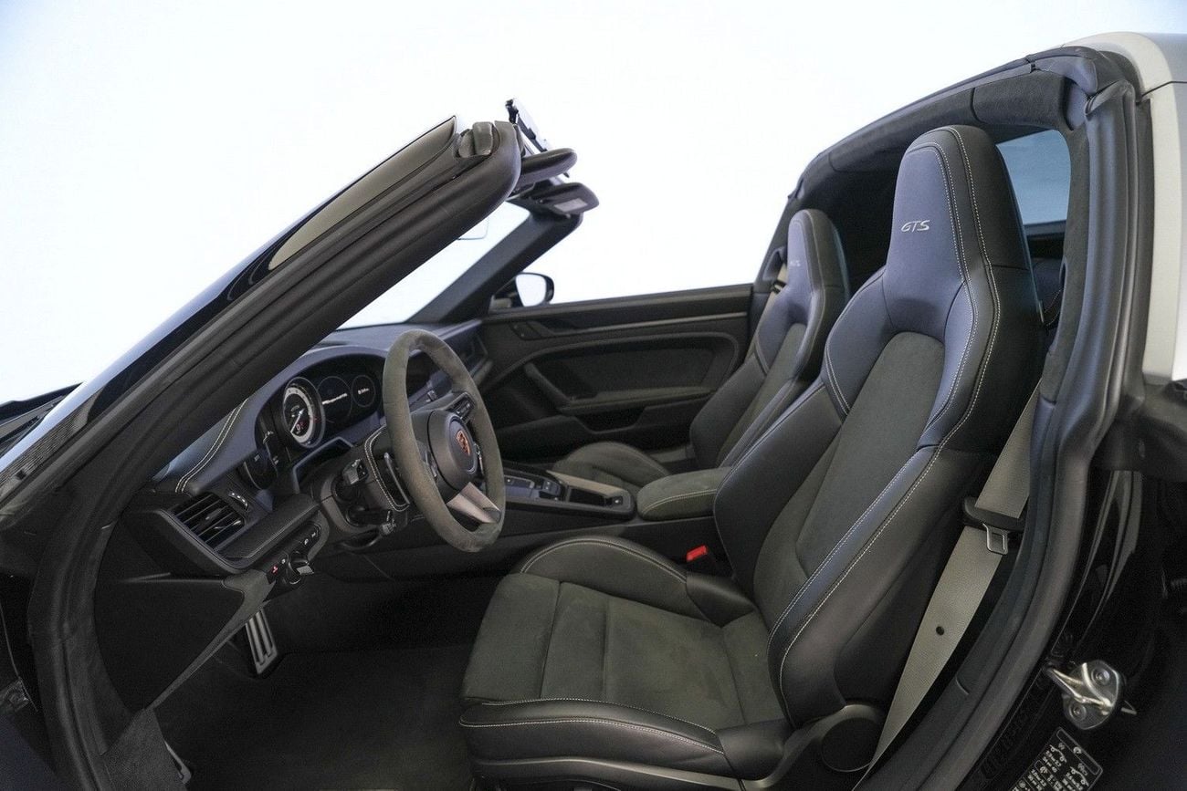 Porsche 911 TARGA 4GTS