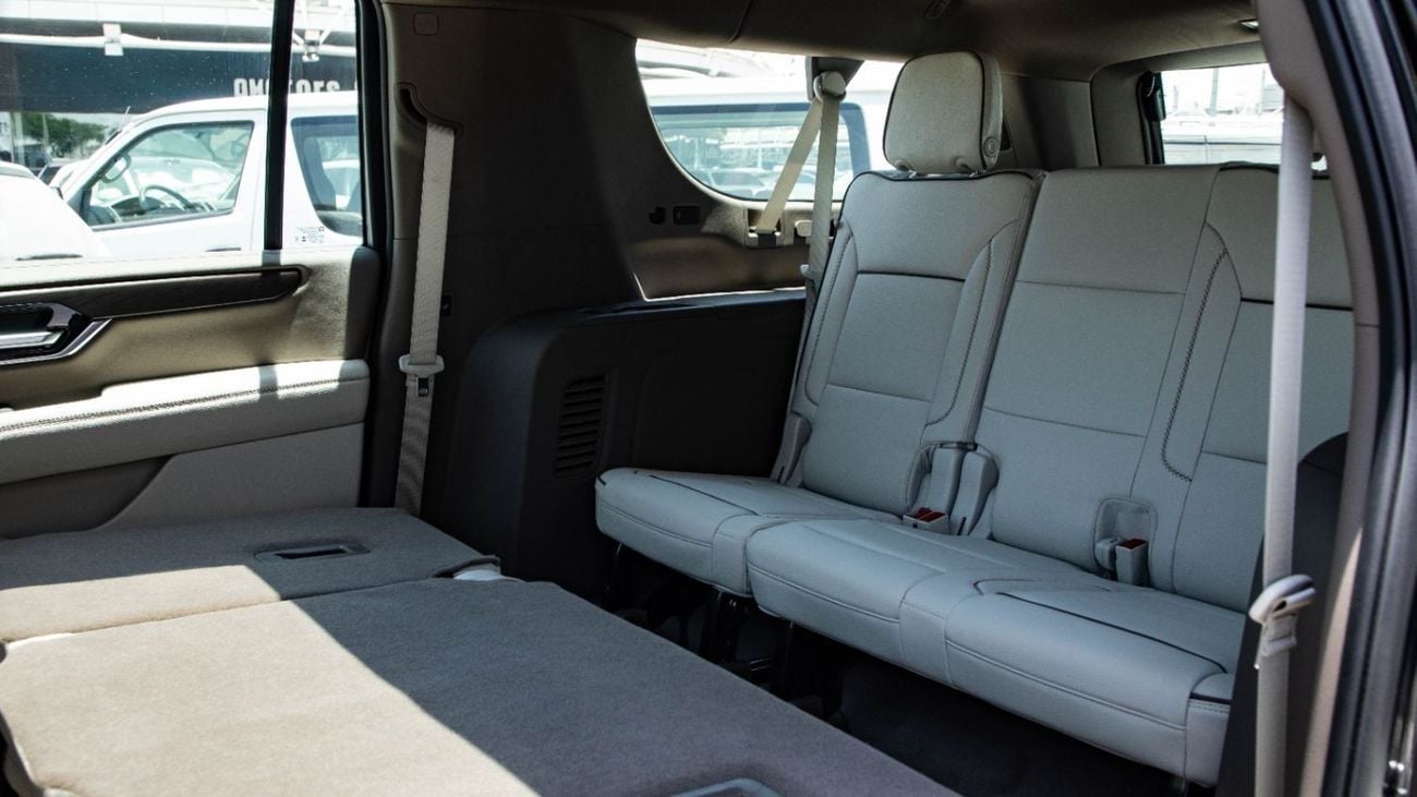 GMC Yukon XL  Denali V8 4WD | 2026 | 5 Years Warranty & Contract Service