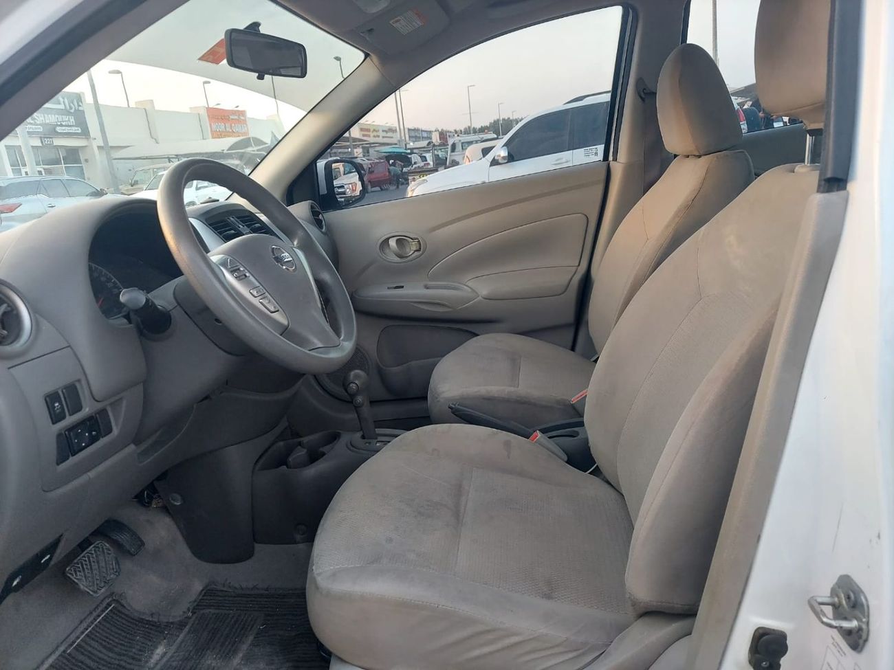 نيسان صني 1.5L PETROL AUTOMATIC TRANSMISSION