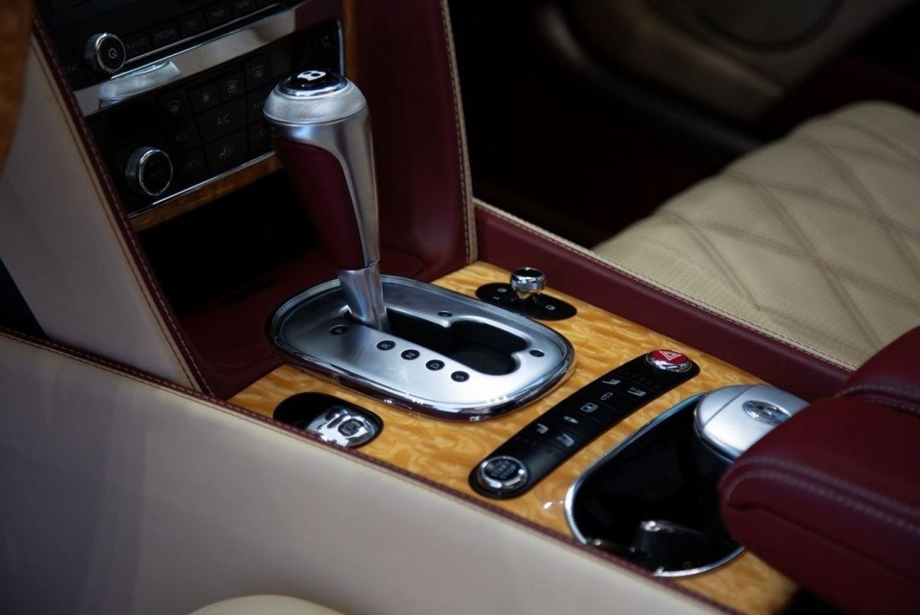 Bentley Flying Spur Bentley Flying Spur Mulliner W12