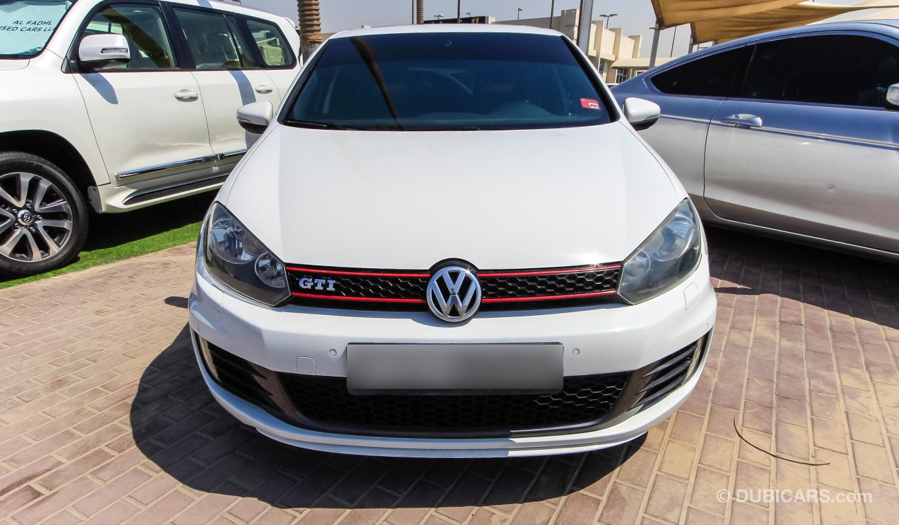 Volkswagen Golf GTI