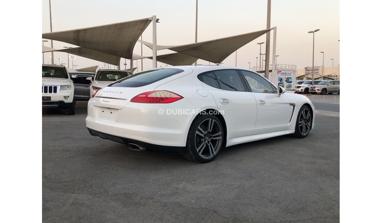 Porsche Panamera PORSCHE PANEMERA MODEL 2013 GCC CAR PERFECT CONDITION FULL OPTION SUN ROOF LEATHER SEATS BACK CAMERA