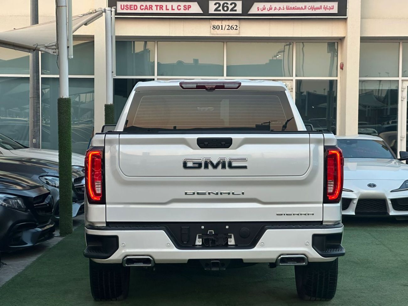 GMC Sierra GMC SIERRA DANIEL UNLIMITED 2024 GCC FULL OPTION UNDER WARRANTY