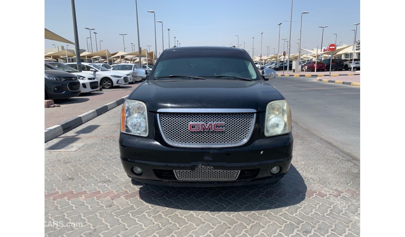 GMC Yukon GMC Yukon Dinali