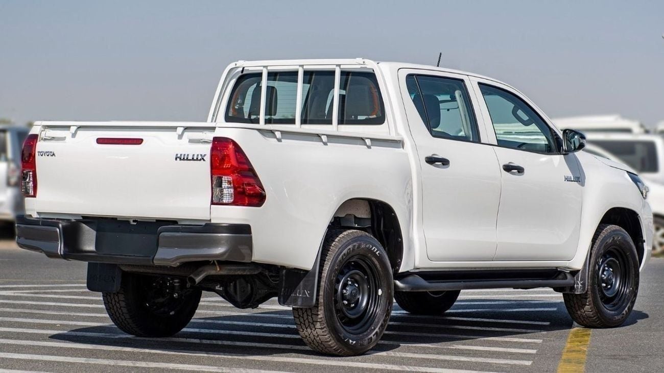 Toyota Hilux GL TOYOTA HILUX MID OPTION 2.4L DIESEL 2025 FOR EXPORT ONLY